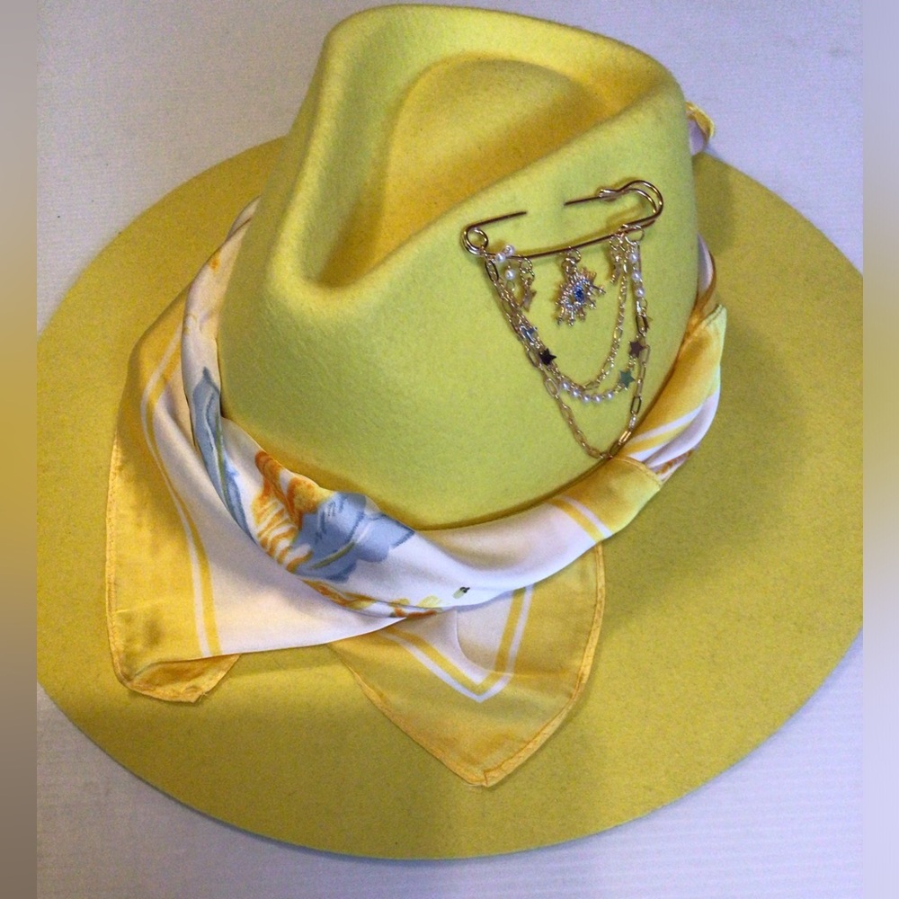 Wyeth X Ruxpinsrags Sunshine Rancher